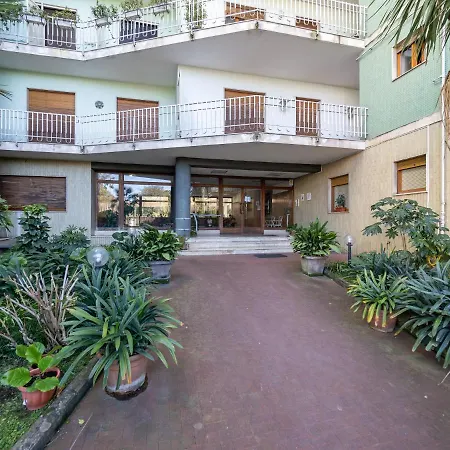 בית הארחה Orange - De Vivo Realty