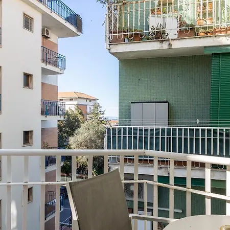 Orange - De Vivo Realty Penzion Sorrento