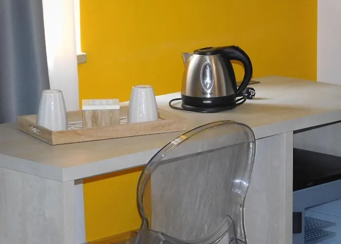 Orange - De Vivo Realty Гостевой дом Сорренто