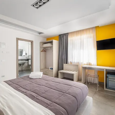 Pensionat Orange Suites - De Vivo Realty Sorrento