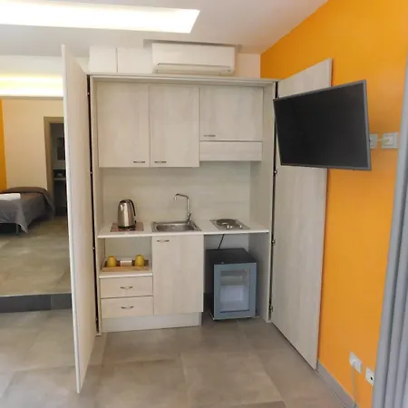 Pensionat Orange Suites - De Vivo Realty Sorrento