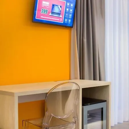 Orange - De Vivo Realty Гостевой дом Сорренто