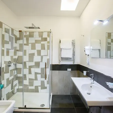 Orange Suites - De Vivo Realty Sorrento 4*