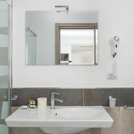 De Vivo Realty - Orange Suites Sorrento Gæstehus 4*