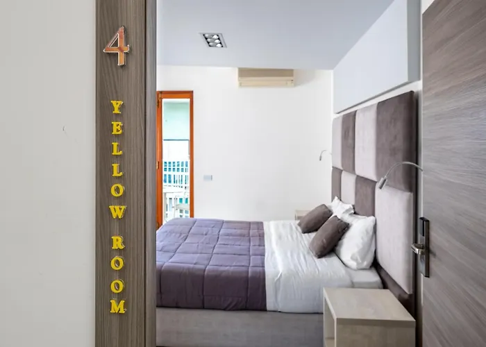 Orange - De Vivo Realty Maison d'hôtes