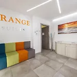 Orange - De Vivo Realty Πανσιόν 4*