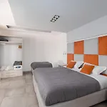 Orange - De Vivo Realty Vendégház 4*