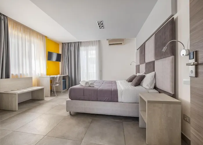 Orange - De Vivo Realty Penzion