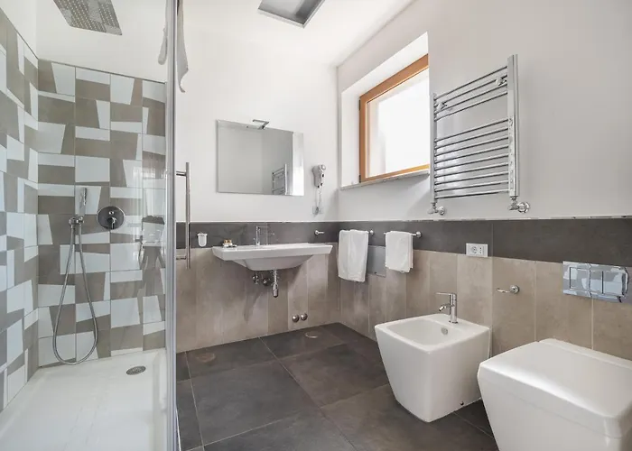 Orange - De Vivo Realty Penzion 4*