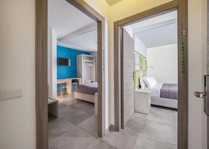 Orange - De Vivo Realty Penzion Sorrento